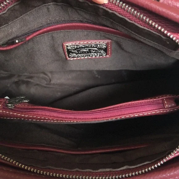 NWT Trinity Ranch Wedtern Tooled Studded Turquoise Shoulder Bag Merlot - Picture 11 of 16